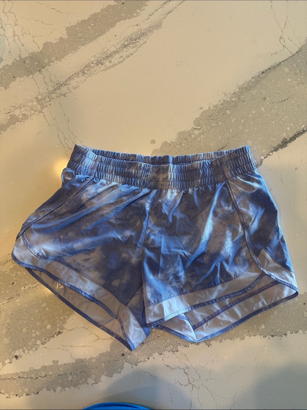 Athleta Printed Mesh Racer Run Short